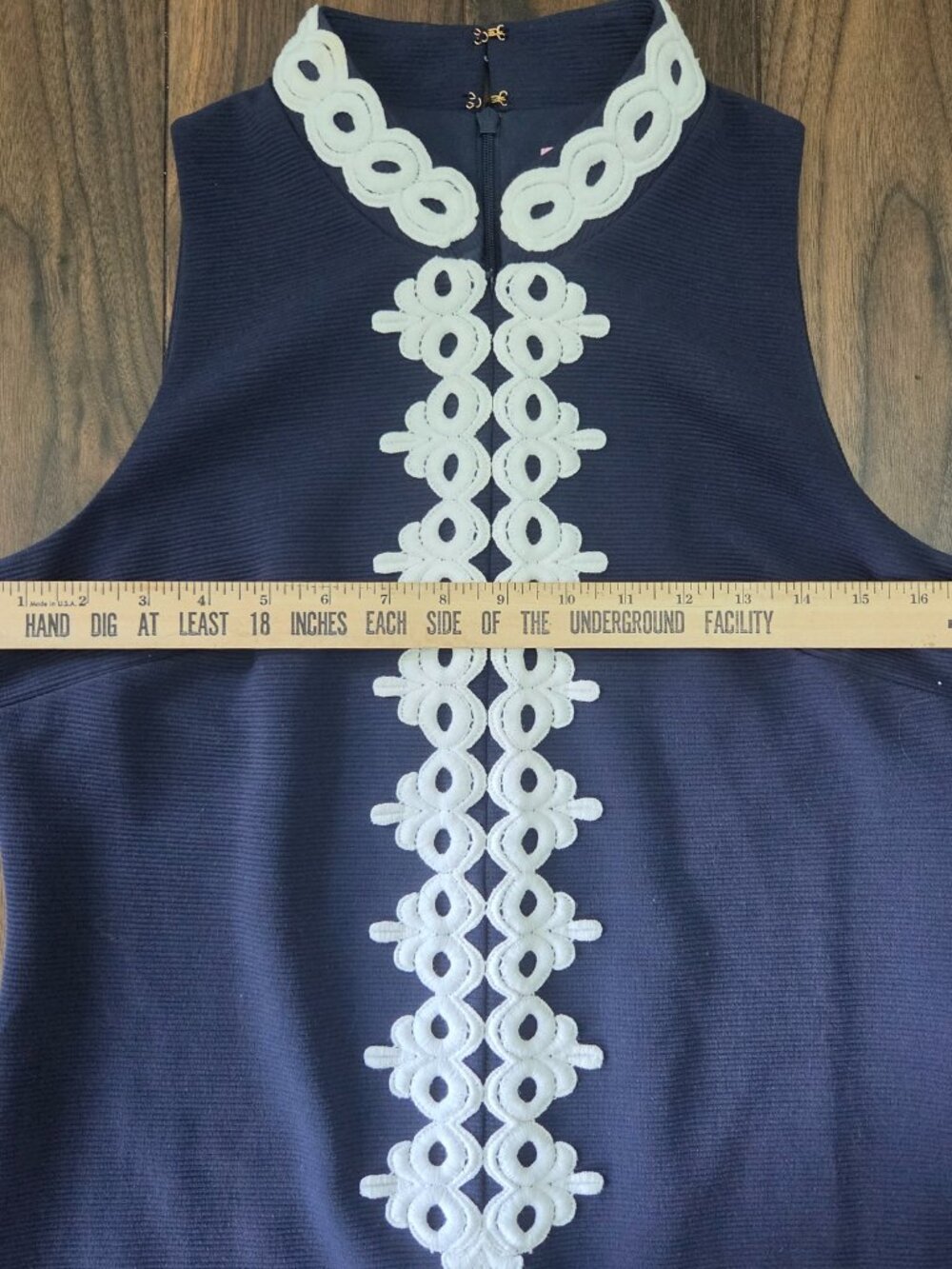 Lilly Pulitzer Size M Navy Shift Dress White Soutache Trim Sleeveless Lined - Picture 7 of 7